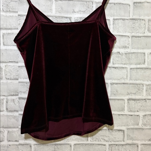 Suzy Shier Deep Red burgundy Velvet tank Top, small - Picture 6 of 6
